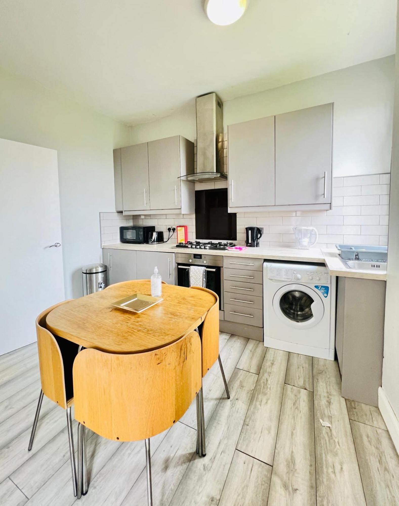 The Urban Retreat Apartment Edinburgh Bagian luar foto