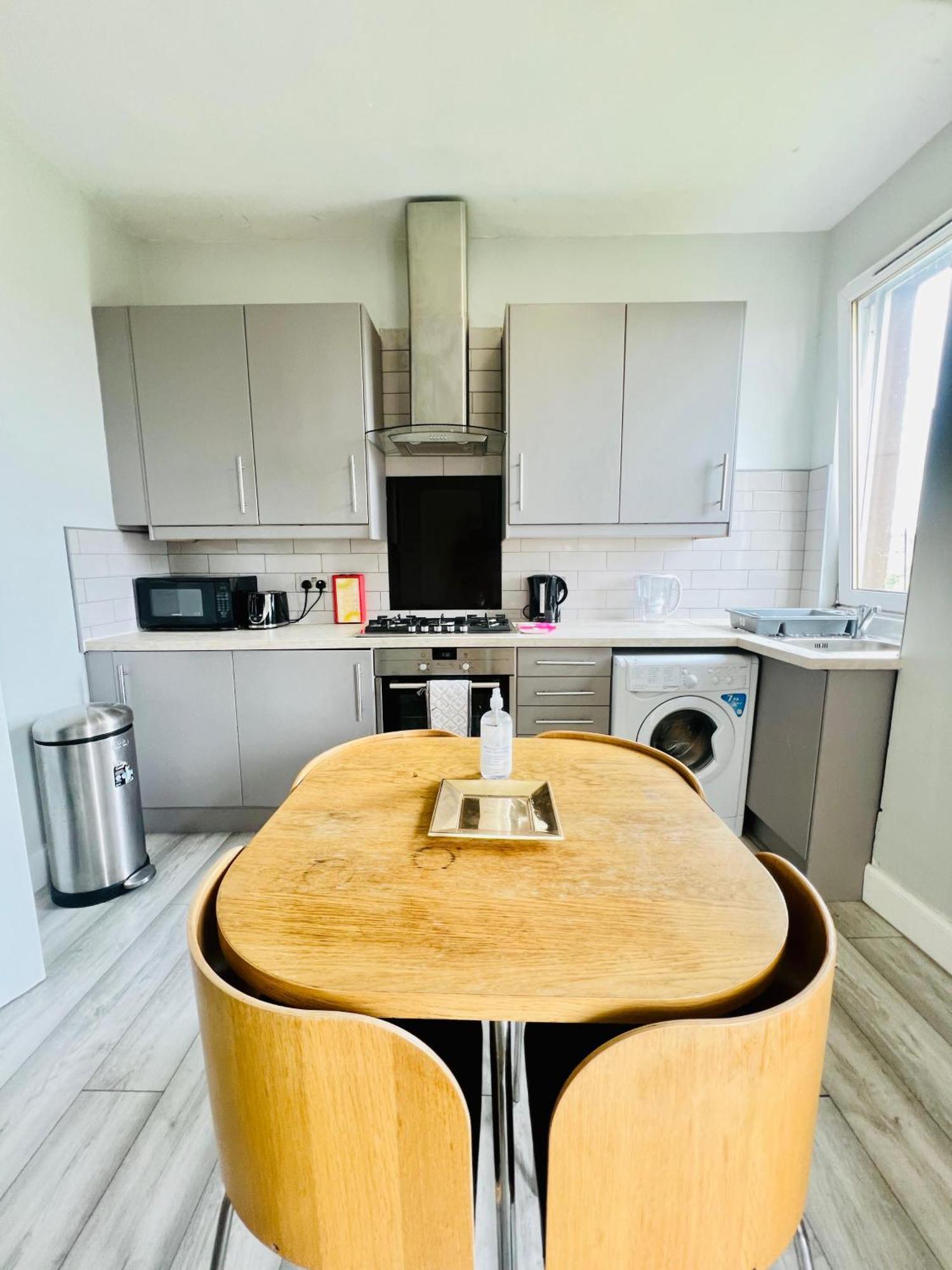 The Urban Retreat Apartment Edinburgh Bagian luar foto