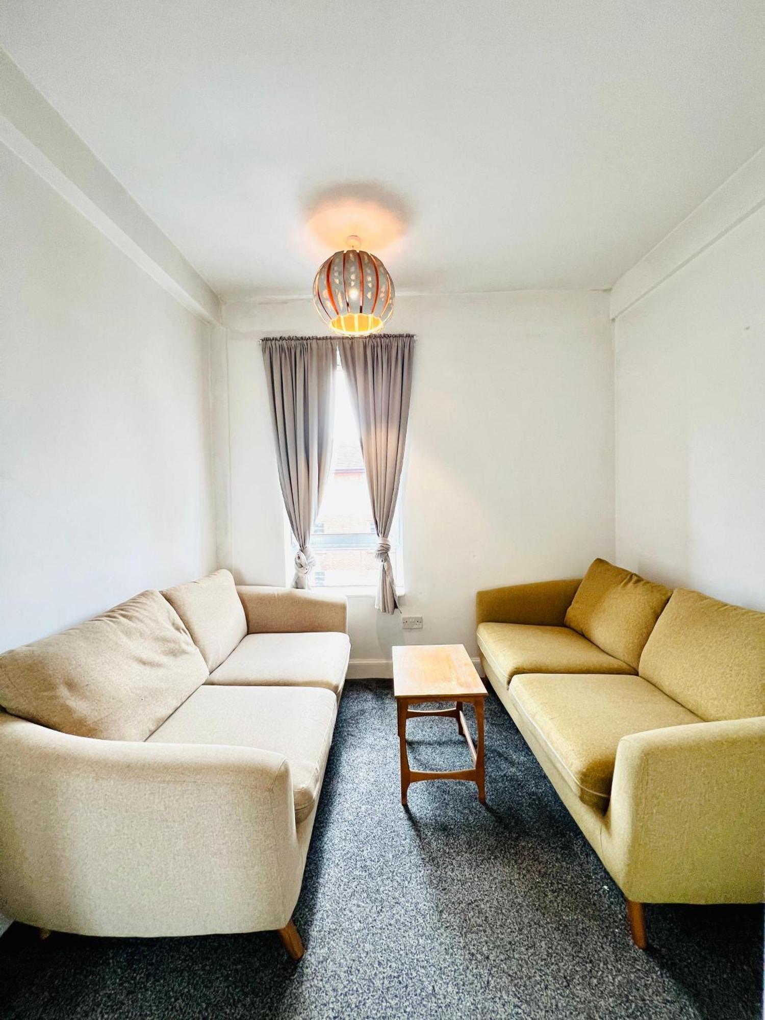 The Urban Retreat Apartment Edinburgh Bagian luar foto